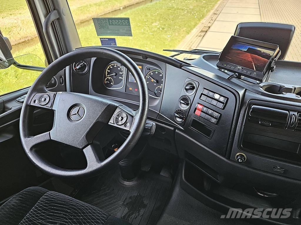 Mercedes-Benz ATEGO 1221 WB 356 ADR AIRCO ケーブルリフト着脱式トラック