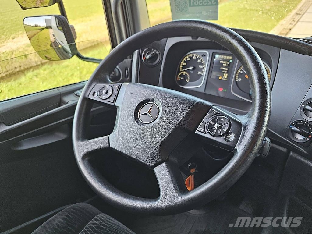 Mercedes-Benz ATEGO 1221 WB 356 ADR AIRCO ケーブルリフト着脱式トラック