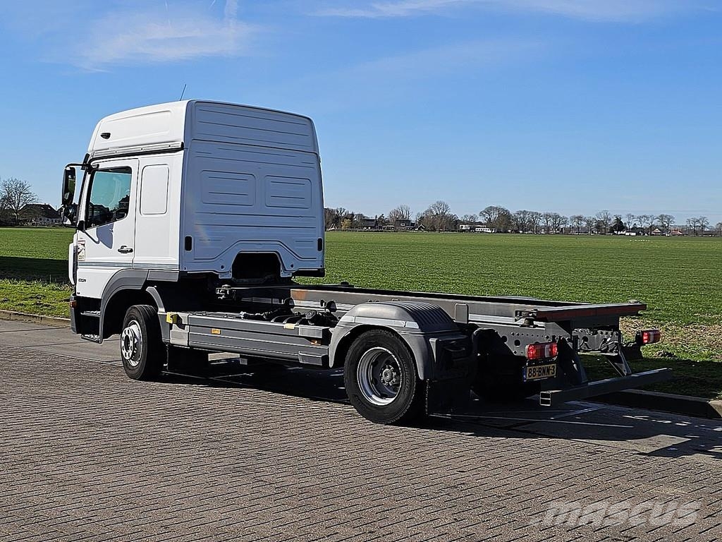 Mercedes-Benz ATEGO 1221 WB 356 ADR AIRCO ケーブルリフト着脱式トラック