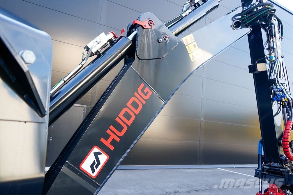 Huddig 1370 CITY 反鏟裝載機