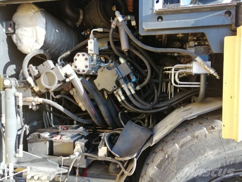 Bomag BF 691 Asfaltni finišeri