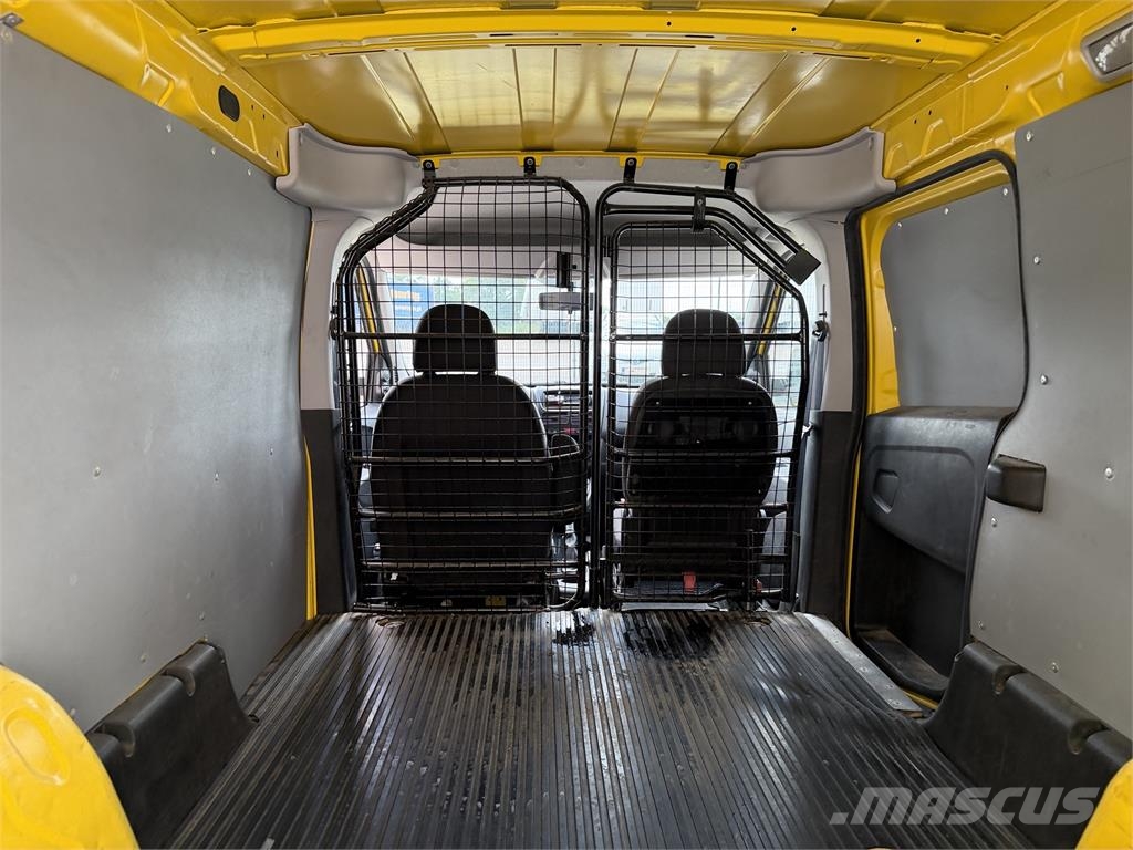 Fiat DOBLO 1,3 diesel manual E5b 2 seats VIN 662 Furgonetas cerradas
