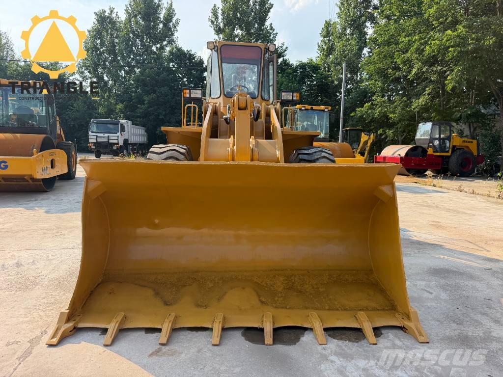 CAT 966 C Gumikerekes homlokrakodók