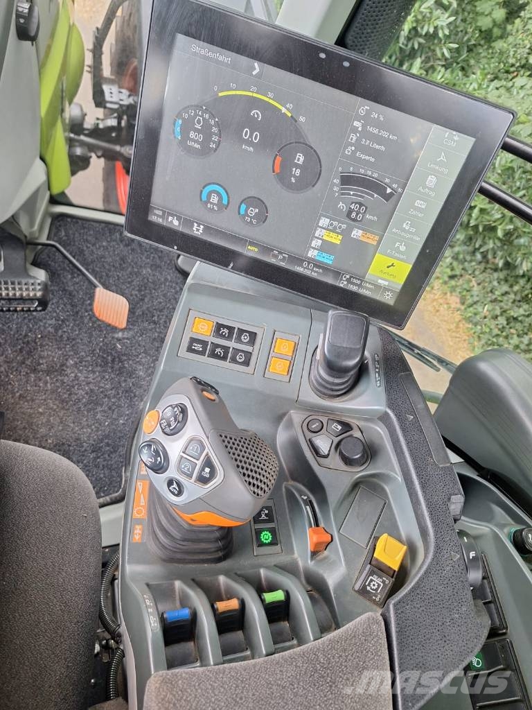 CLAAS Axion 830 Cmatic Traktoren