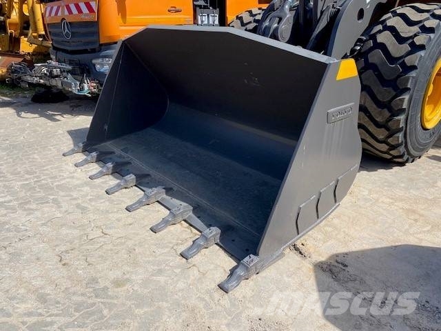 Volvo 2.75 m Schaufel / bucket (99002393) Baldes