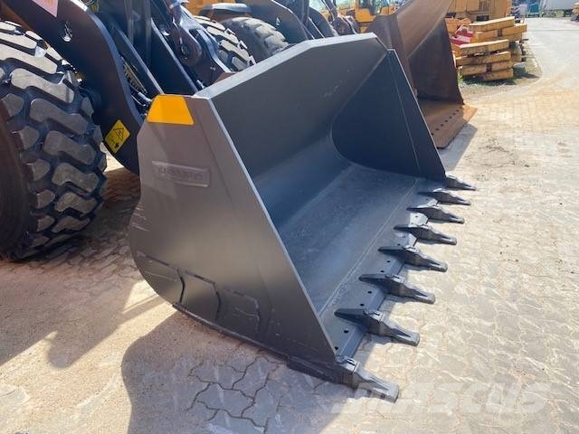Volvo 2.75 m Schaufel / bucket (99002393) Baldes