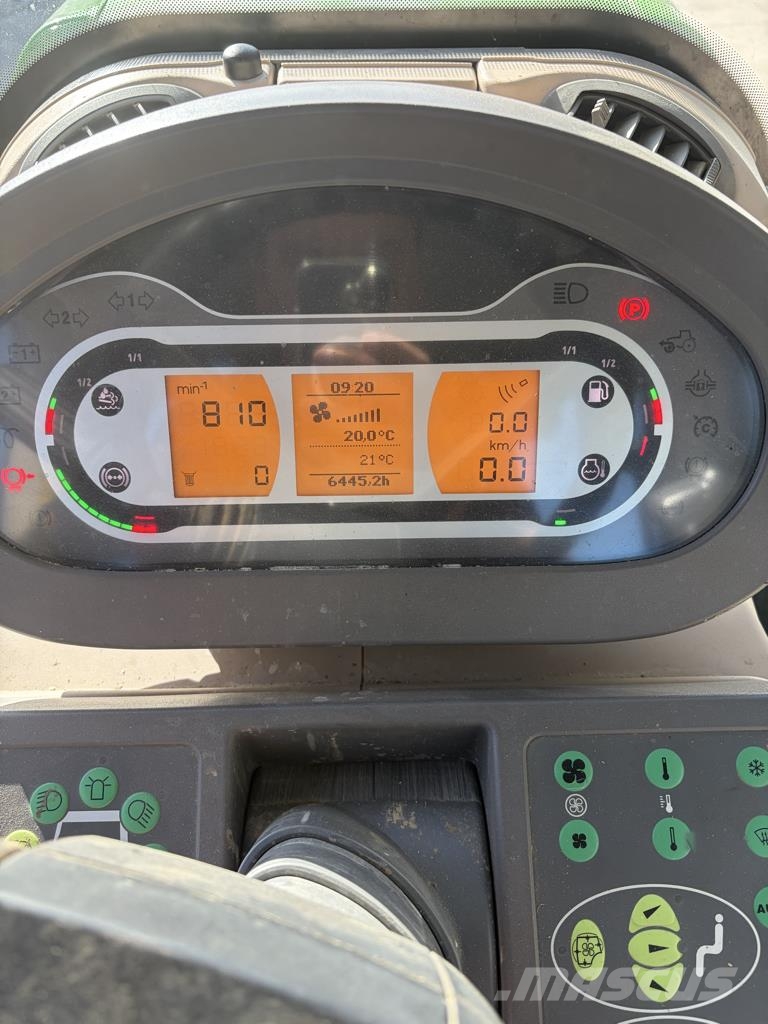 Fendt 824 VARIO PROFI + Traktory