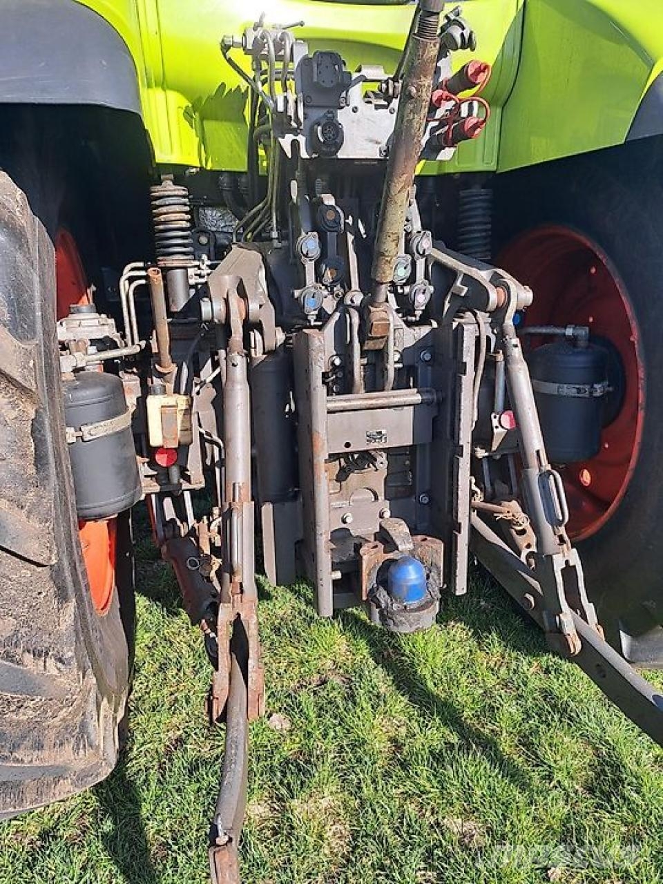 CLAAS Arion 650 트랙터