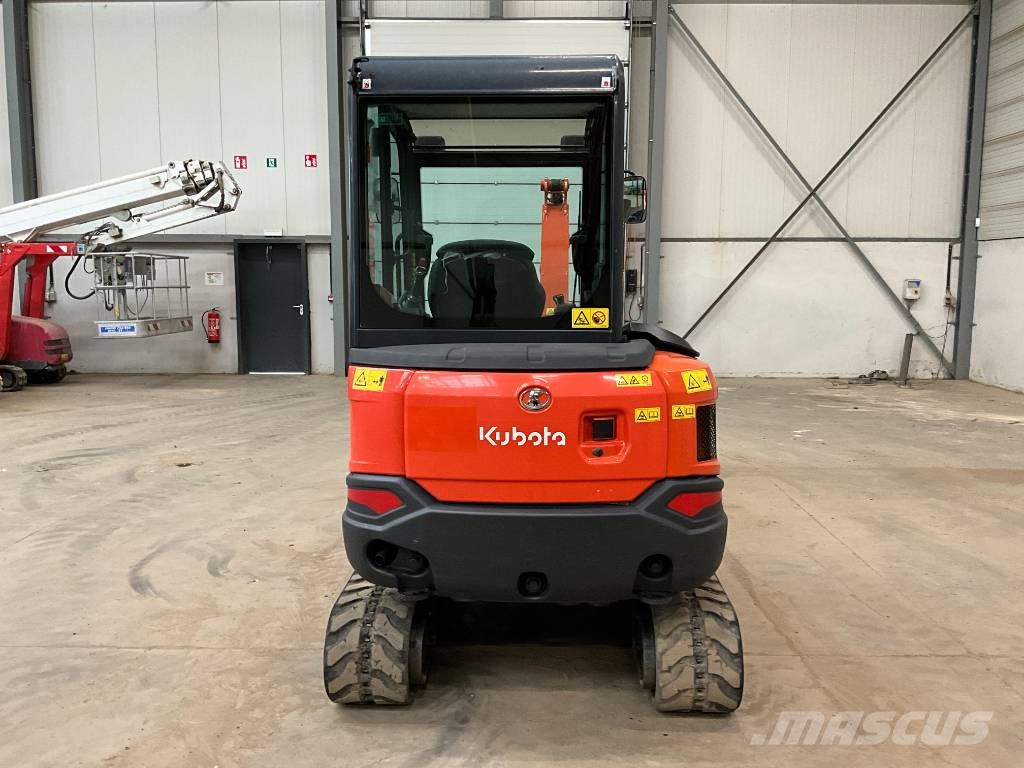 Kubota KX 030-4 حفارات صغيرة أقل من 7 طن (حفارات صغيرة)