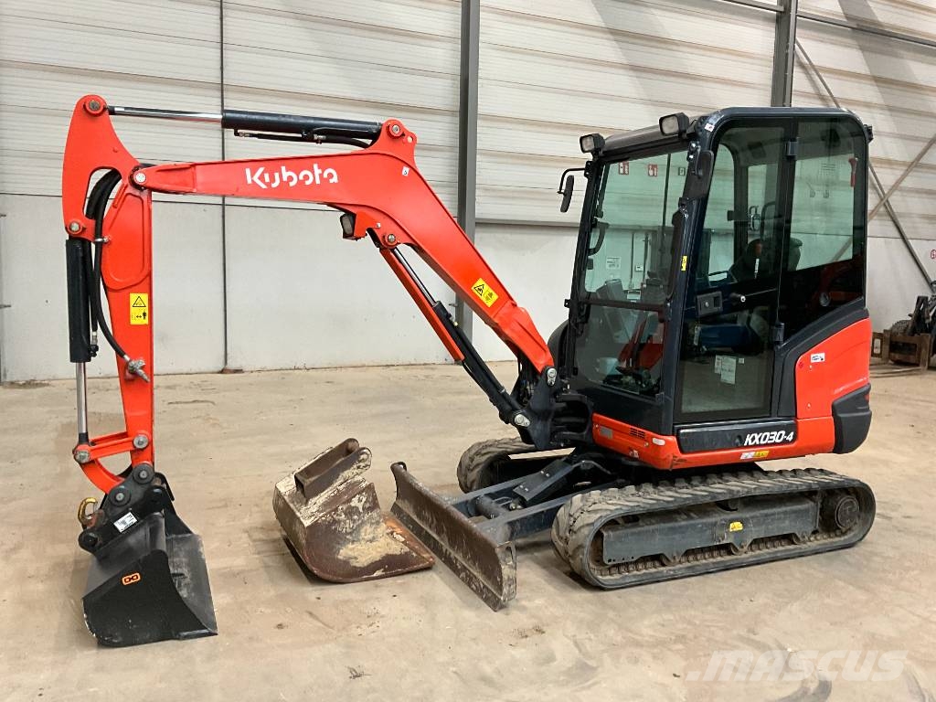 Kubota KX 030-4 حفارات صغيرة أقل من 7 طن (حفارات صغيرة)