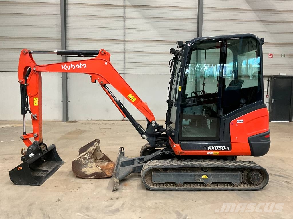 Kubota KX 030-4 حفارات صغيرة أقل من 7 طن (حفارات صغيرة)