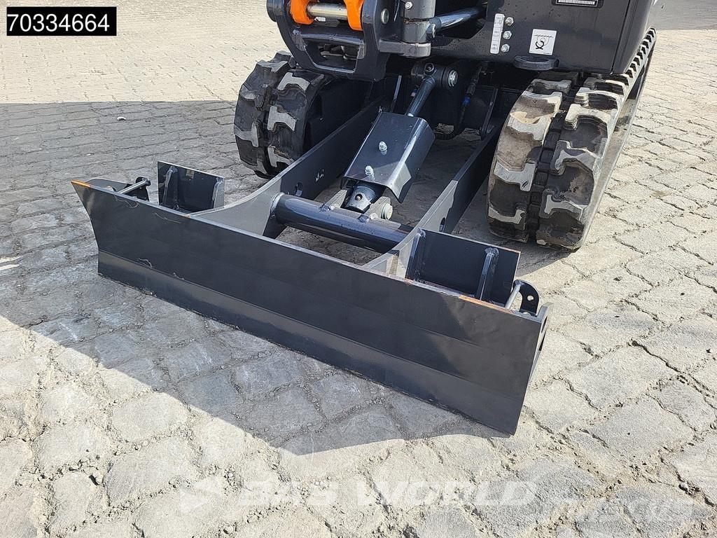 Develon DX17z Mini bagri <7t