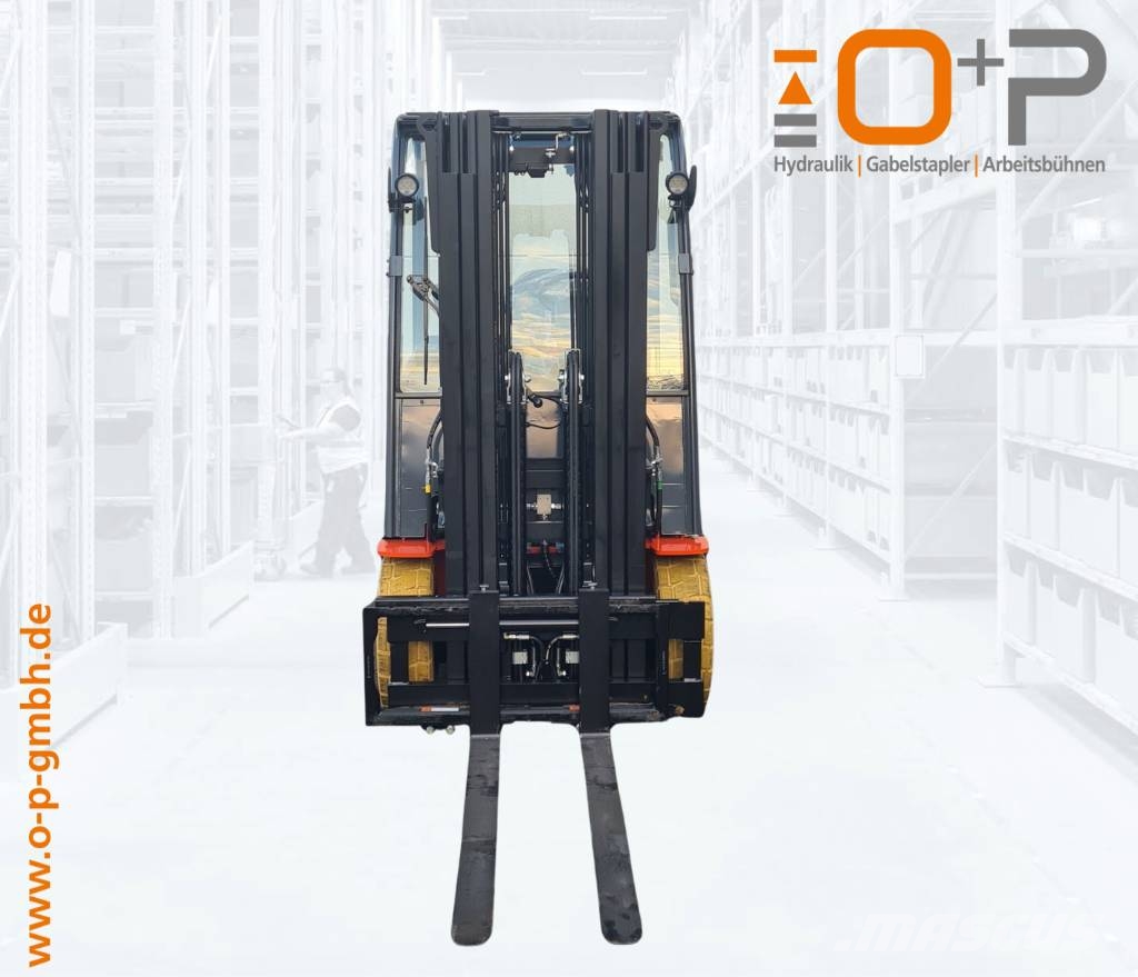 Toyota 9 FBMK 25 T Electric forklifts