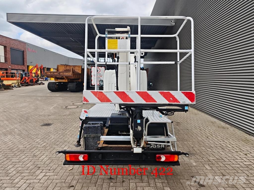 Nissan Cabstar 35.13 NT400 GSR B240PX Piattaforme autocarrate