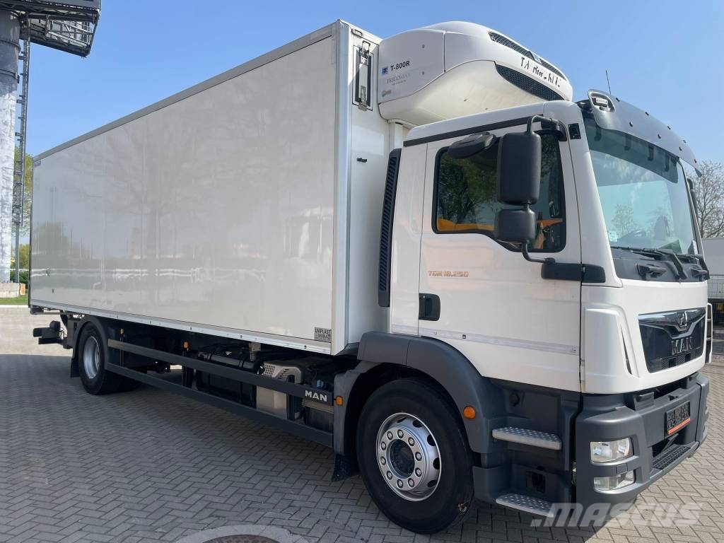 MAN TGM 18.250 Temperature controlled trucks