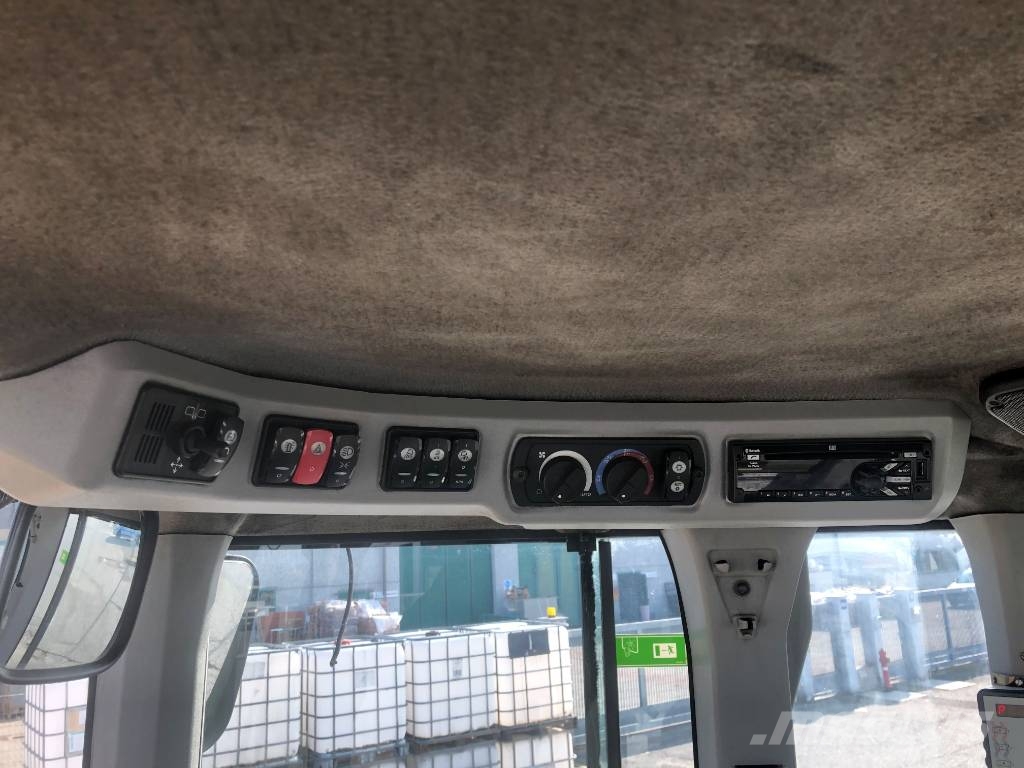 CAT 930 K Колесни товарачи