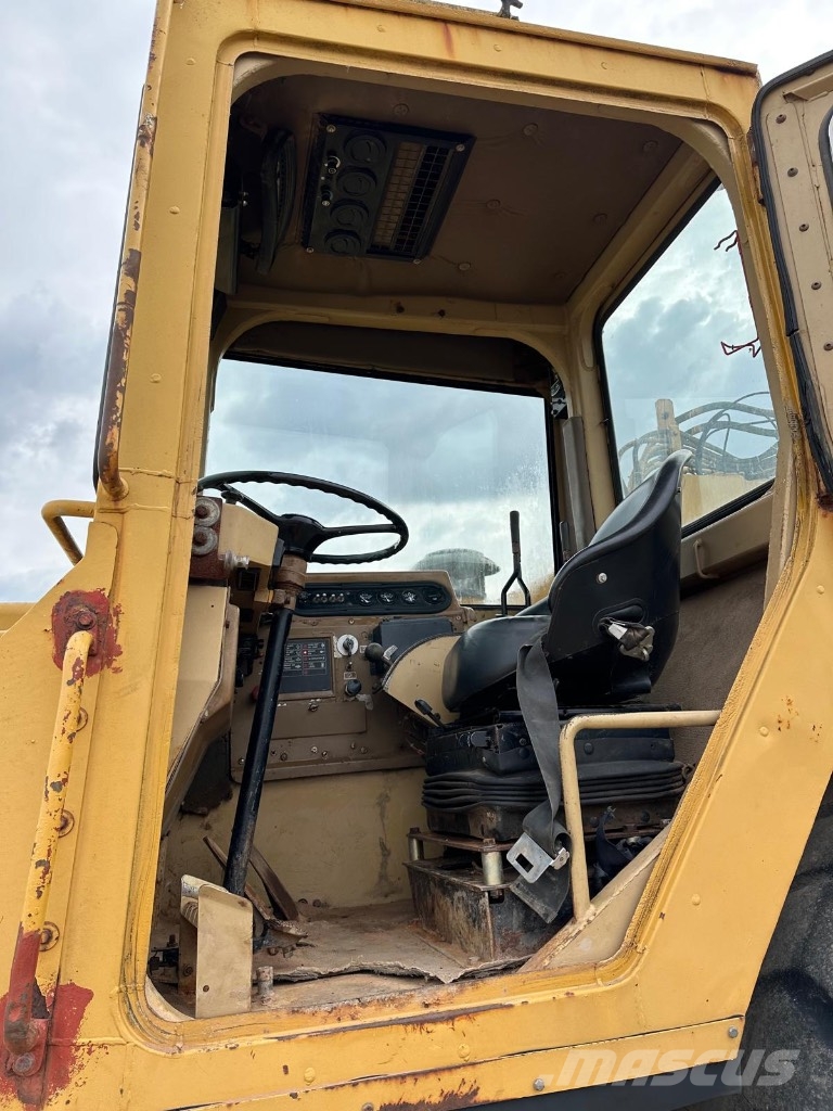 CAT 615 Frezos