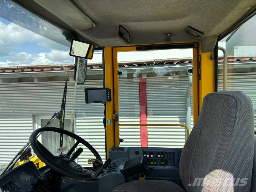 Volvo L 90C Chargeuse sur pneus