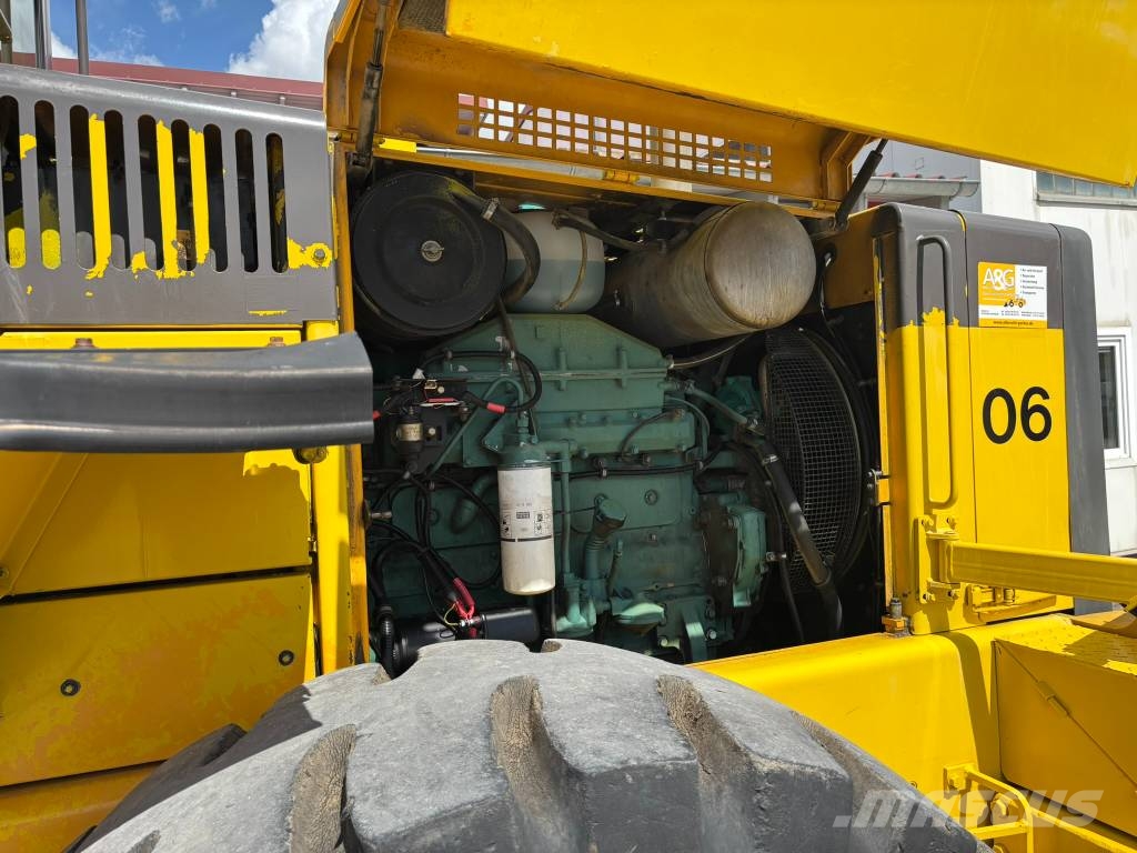 Volvo L 90C Chargeuse sur pneus