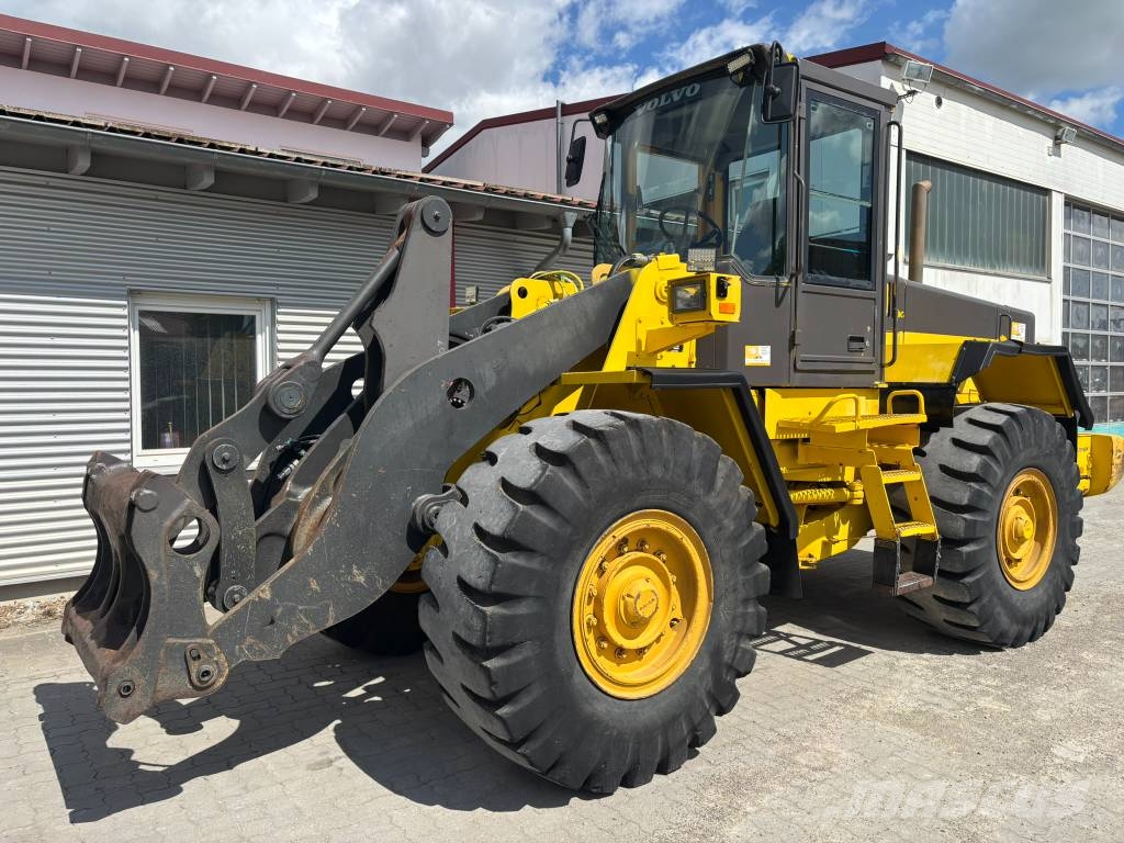 Volvo L 90C Chargeuse sur pneus