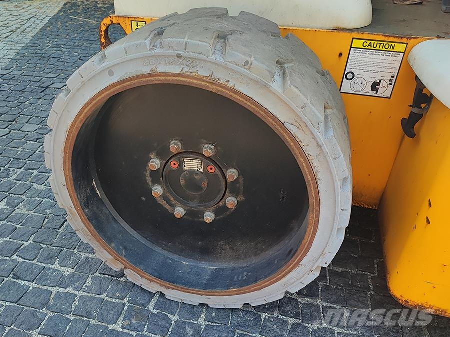Niftylift HR15NDE Εναέριες πλατφόρμες τοποθετημένες σε φορτηγό
