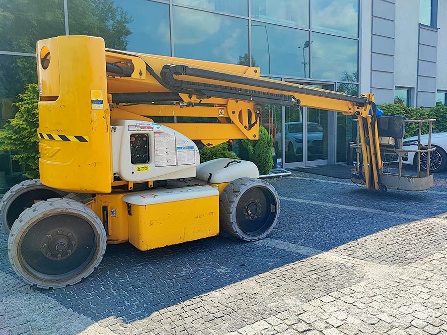 Niftylift HR15NDE Pacēlāji uz automašīnas bāzes