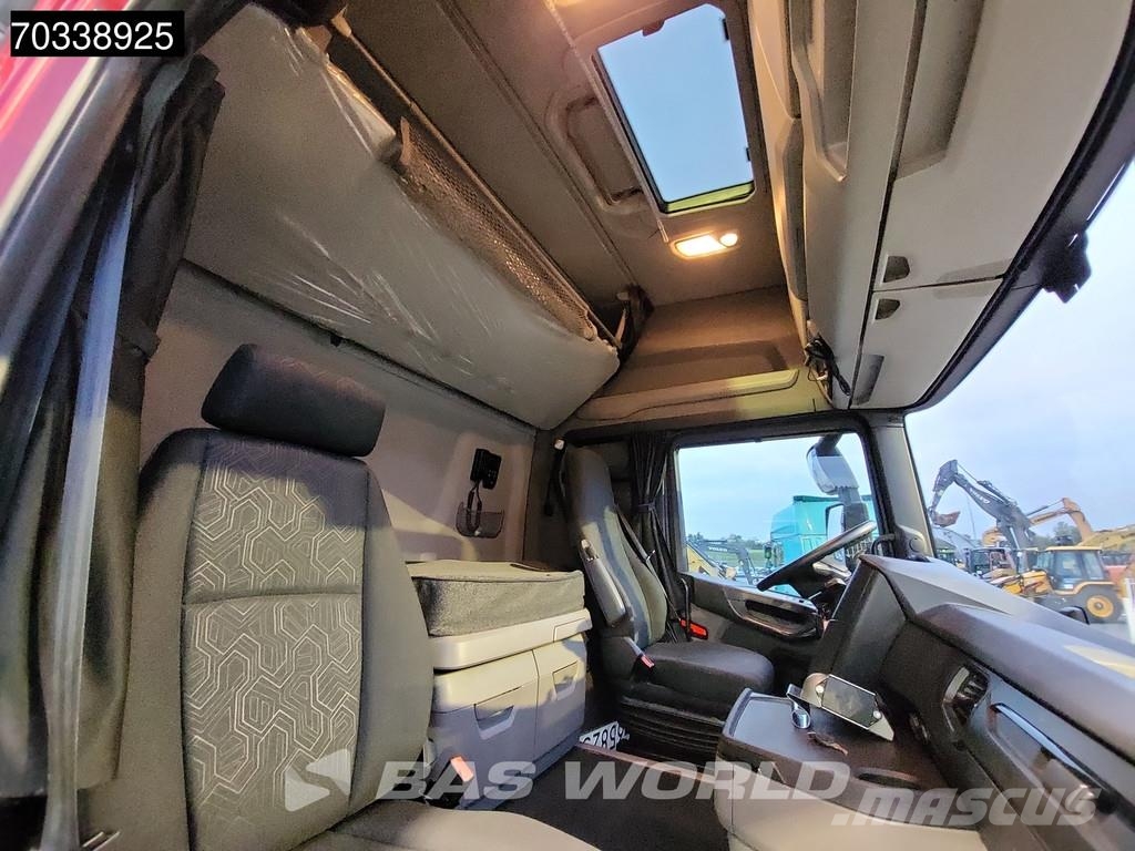Scania R460 4X2 Retarder 2x Tanks ACC Navi Vilcēji