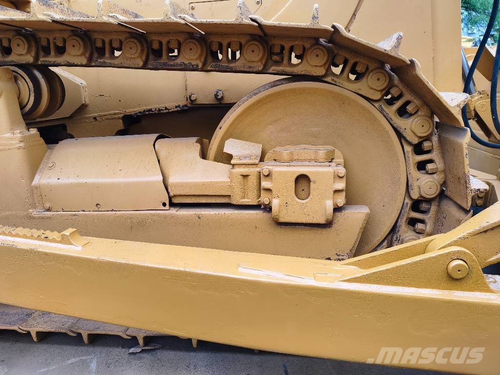 CAT D 7 G Kāpurķēžu buldozeri