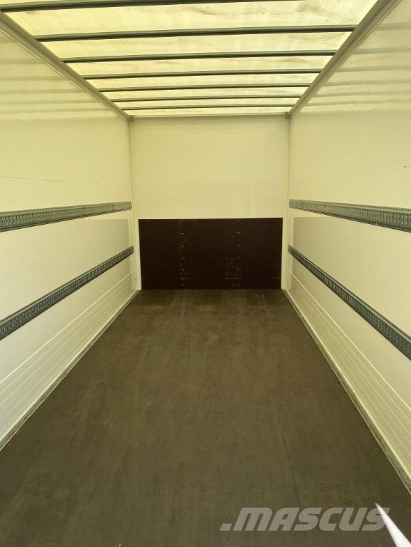 MAN Vehicle Rigid 4x4 box standard Box body trucks