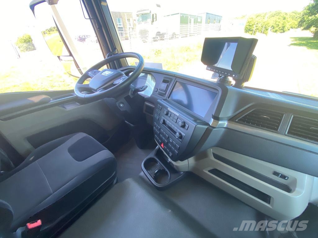 MAN Vehicle Rigid 4x4 box standard Box body trucks
