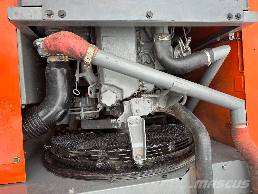 Hitachi 350-5G Bageri gusjeničari