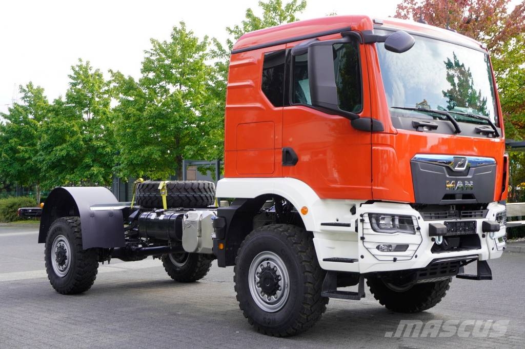 MAN TGM 18.250 4x4 / chassis 520 cm / no mileage Kamioni-šasije