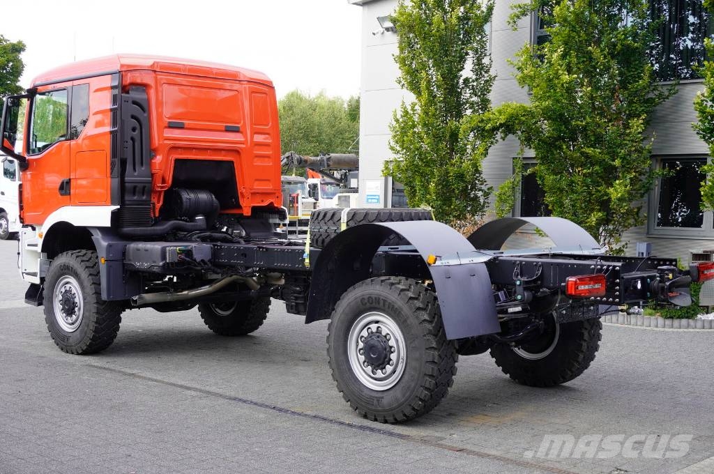 MAN TGM 18.250 4x4 / chassis 520 cm / no mileage Kamioni-šasije