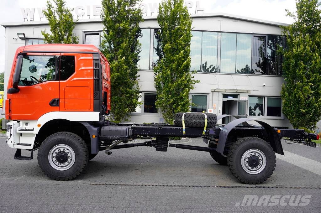 MAN TGM 18.250 4x4 / chassis 520 cm / no mileage Kamioni-šasije