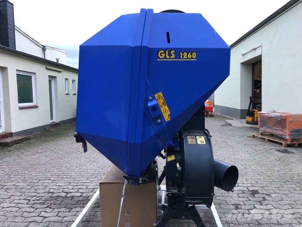 Iseki GLS 1260 H Laubsauger * Gras-Laubaufnahme Arbeitsfahrzeuge
