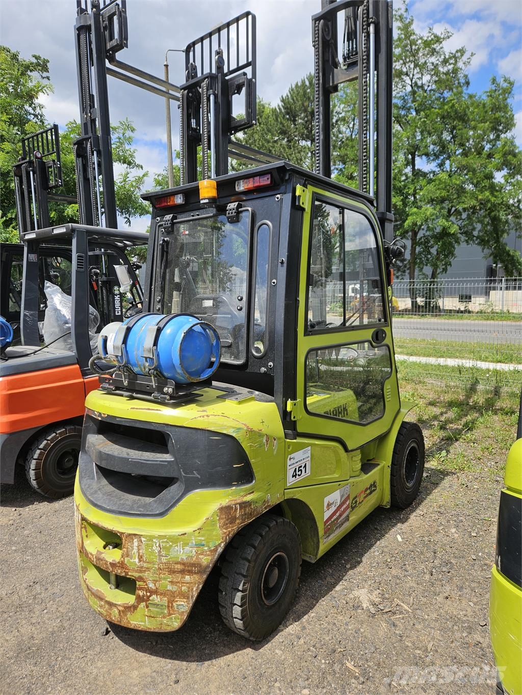 Clark GTS25L LPG forklifts