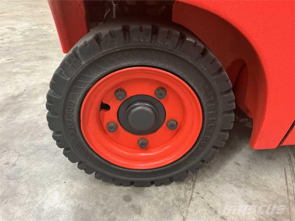 Linde E16P Electric forklifts