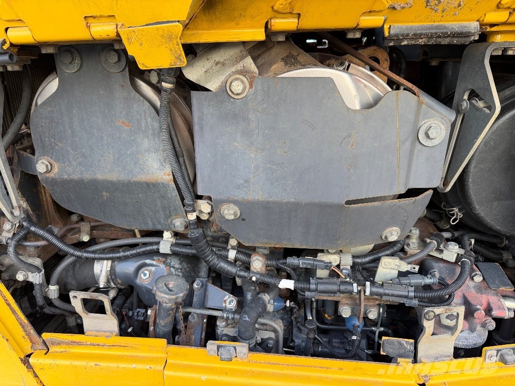 Komatsu D85 PX-18 EO Crawler dozers
