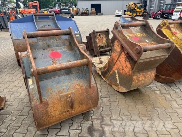  Tiefenlöffel auf OQ 70/55 mehrfach vorhanden Excavator
