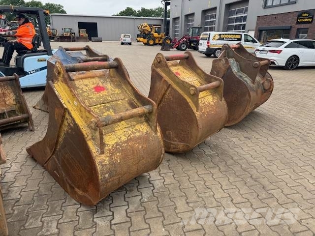  Tiefenlöffel auf OQ 70/55 mehrfach vorhanden Excavator