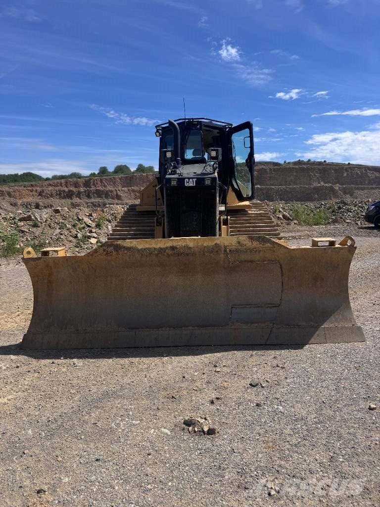 CAT D 5 LGP Kāpurķēžu buldozeri
