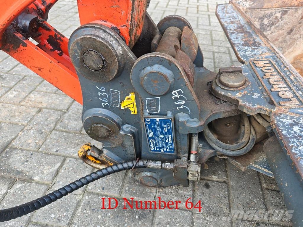 Kubota KX 121-3 2 Buckets 2 Pieces! Minigraafmachines < 7t
