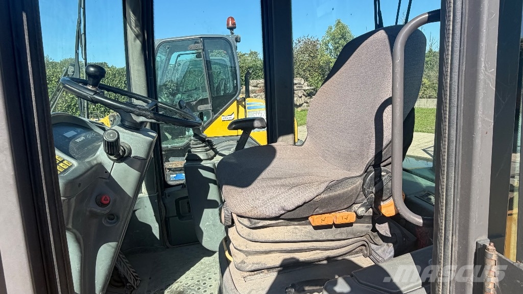 Volvo L 30 Radlader