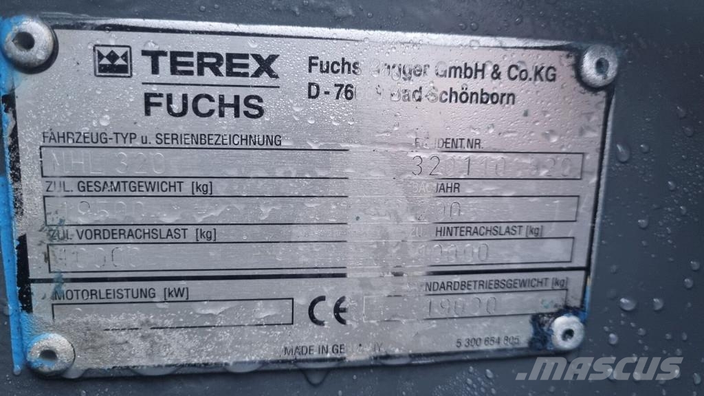 Fuchs MHL 320 工业挖掘机