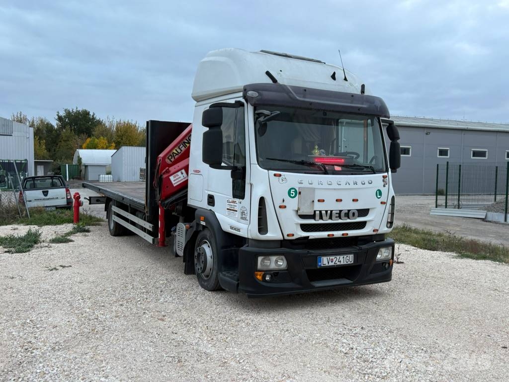 Iveco Eurocargo Palfinger crane Autonkuljetusautot