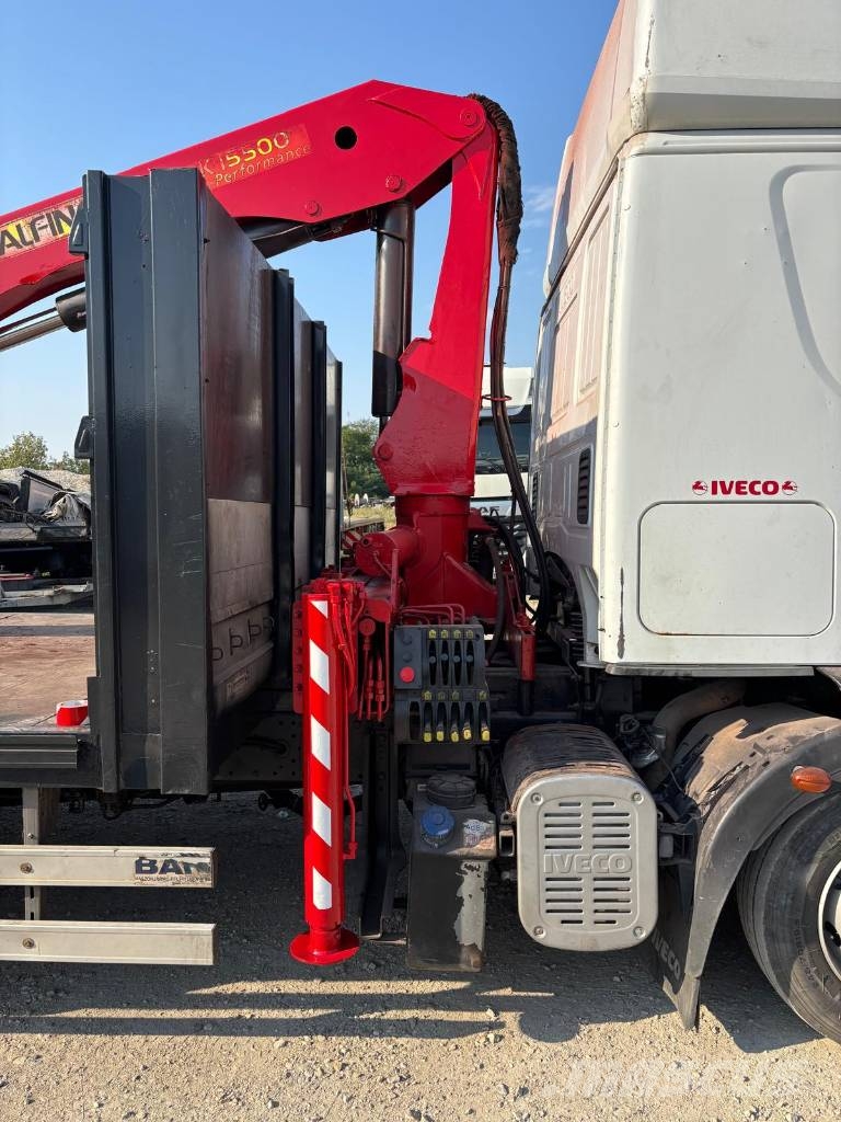 Iveco Eurocargo Palfinger crane 車両運搬車、キャリアカー