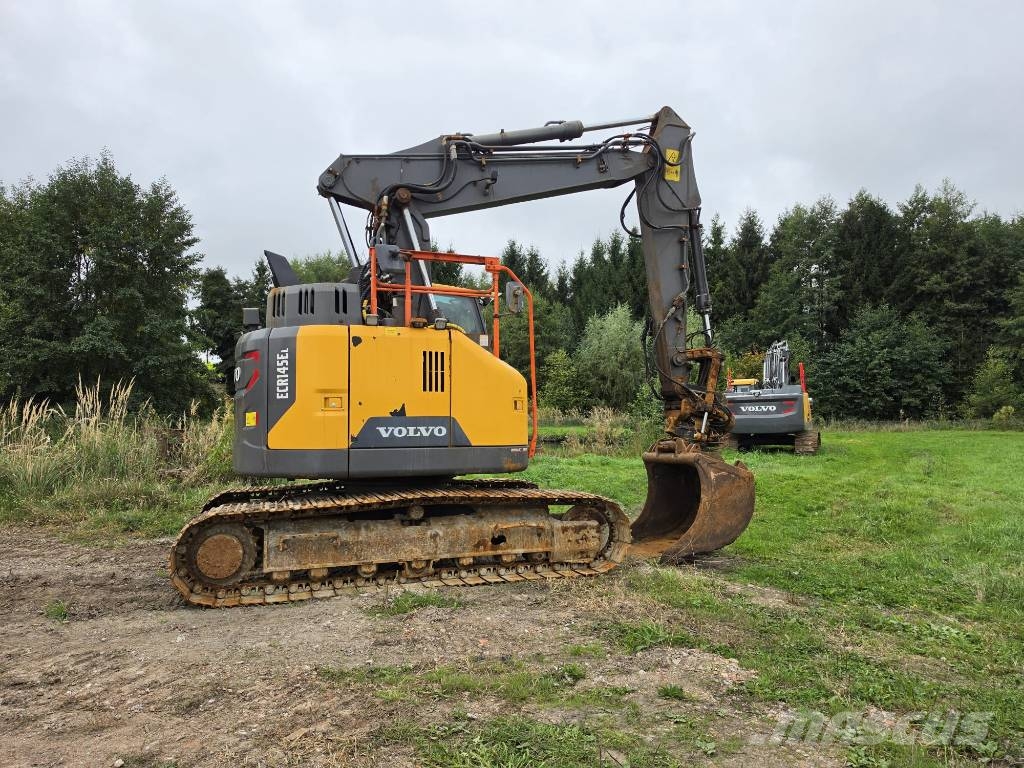 Volvo ECR 145 EL Гусеничные экскаваторы