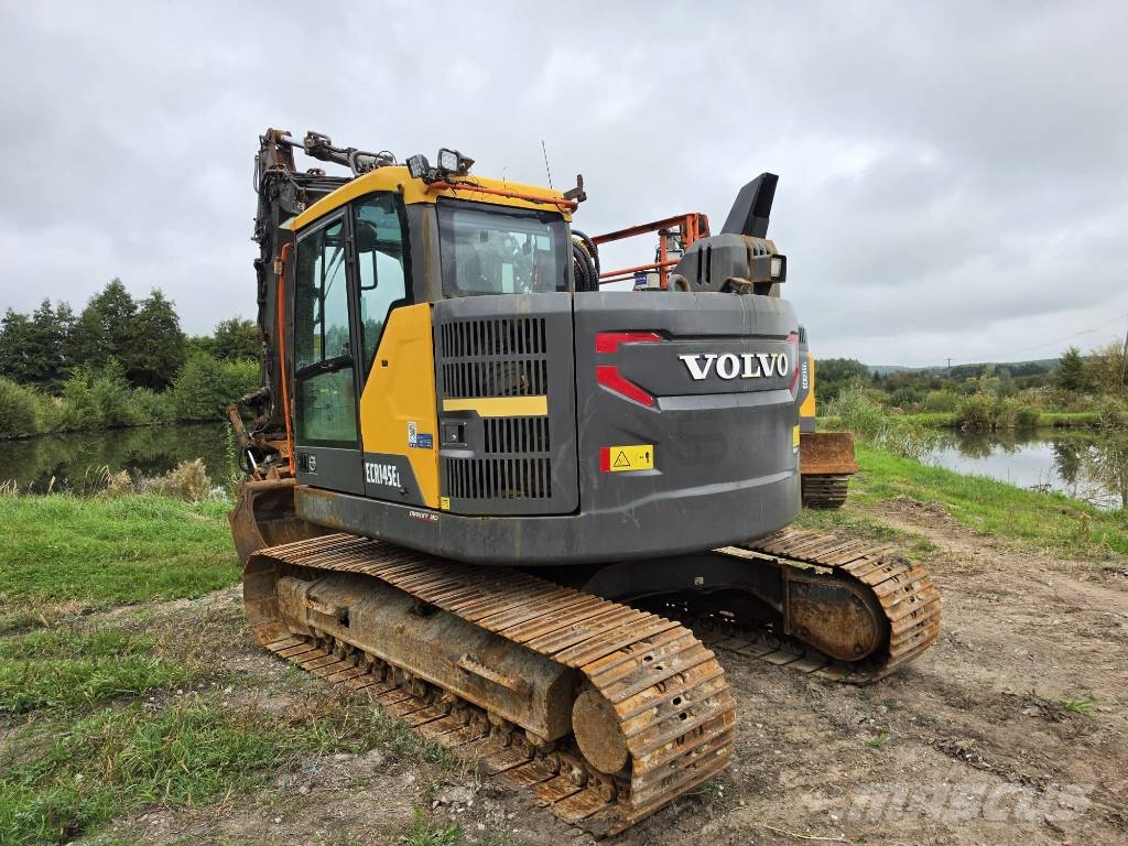 Volvo ECR 145 EL Гусеничные экскаваторы