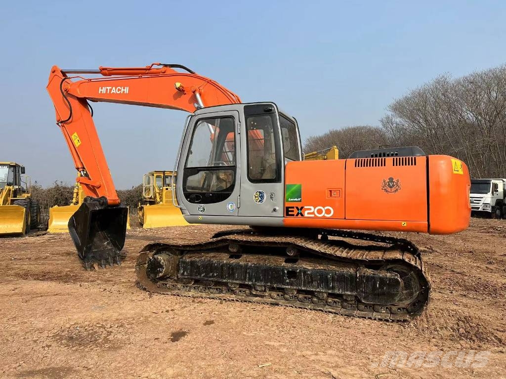 Hitachi EX200 履带挖掘机