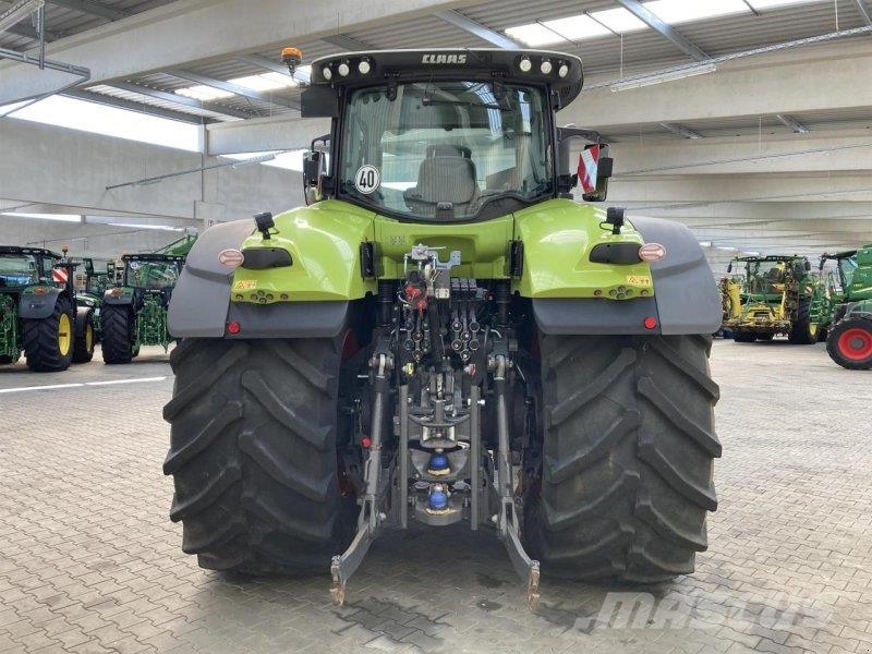 CLAAS Axion 920 트랙터